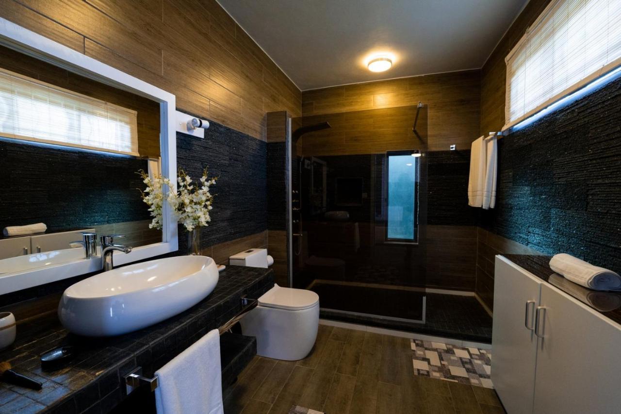 Preety Blue Residence Villa 1 Grand Baie Exterior foto