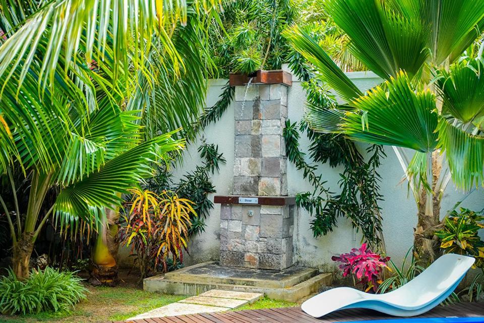 Preety Blue Residence Villa 1 Grand Baie Exterior foto